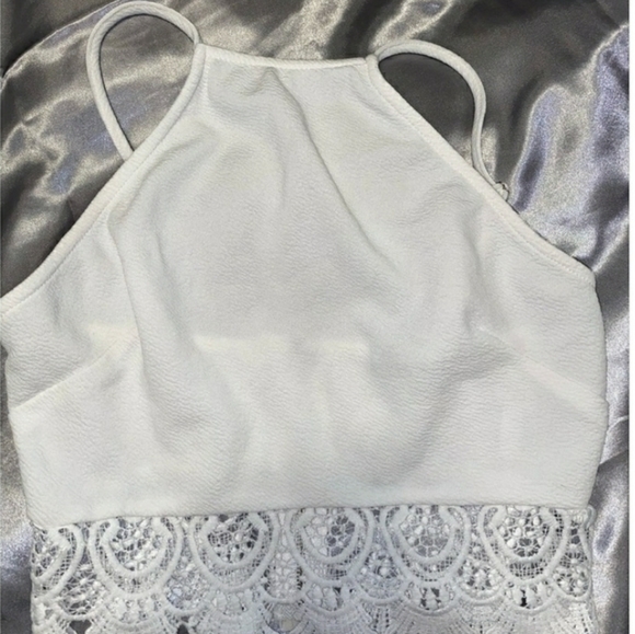 Lace Halter top - Picture 1 of 2